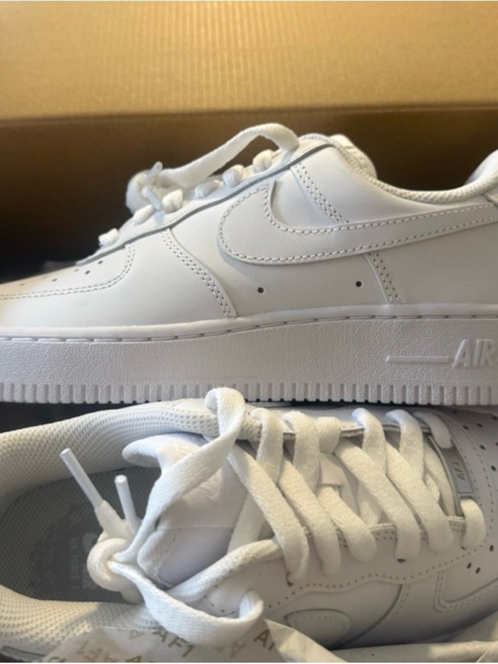 Nike Women's White Low-Top Leather Sneakers - Classic AF1 Style - Picture 3 of 3